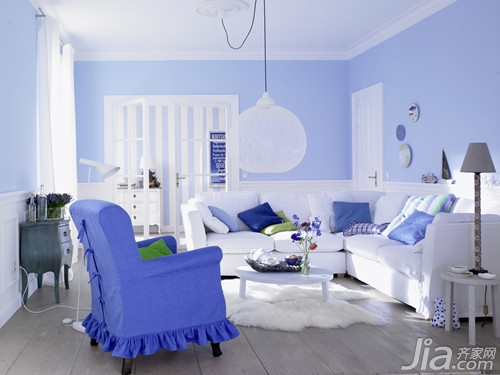 蓝色在卧室墙漆颜色中是使用最多的一种颜色,浅色系